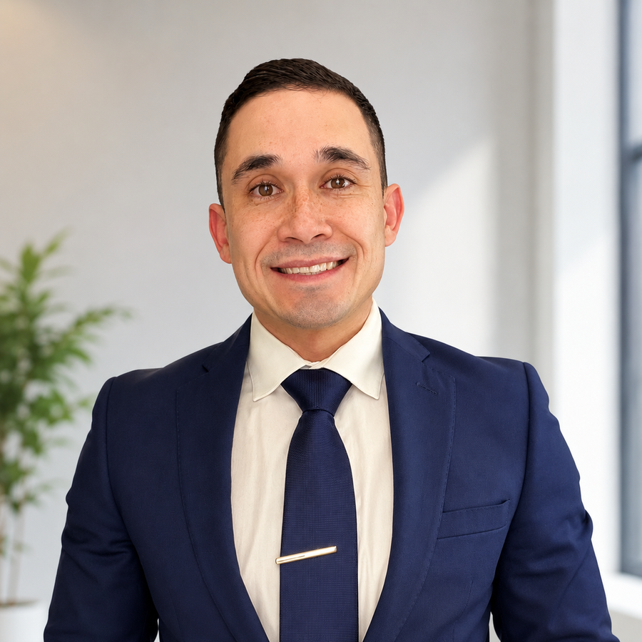 Christian Mendoza, Founder of Mendoza Leadership